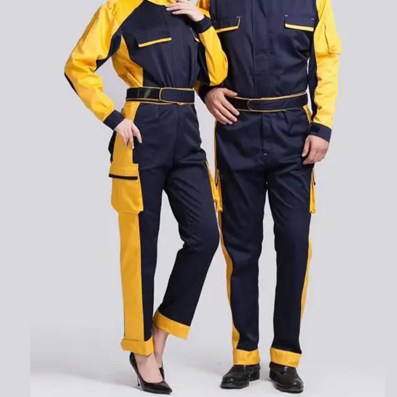 连体工作服